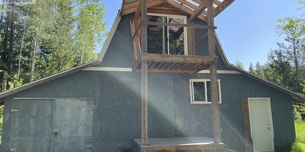 5258 OLD REMO ROAD Terrace Photo 28 5258 OLD REMO ROAD Terrace Photo 28